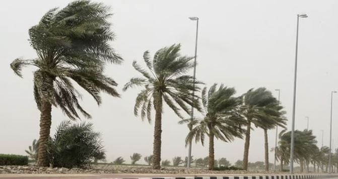 طقس المملكة الثلاثاء.. رياح نشطة مثيرة للأتربة وفرص هطول أمطار على عدة مناطق