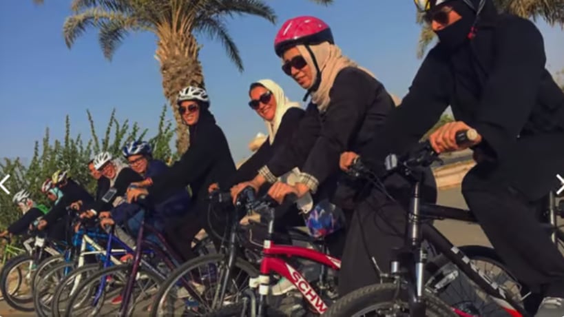 «المرور»: 6 إرشادات لقيادة الدراجات الهوائية على الطرق