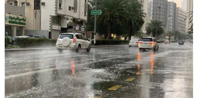 الحالة الممطرة السابعة في المملكة.. مناطق سقوط الأمطار ونشاط الرياح الأيام المقبلة