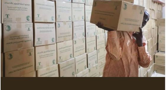 «سلمان للإغاثة» يسلّم 125 طنًا من التمور هدية المملكة لجمهورية السودان