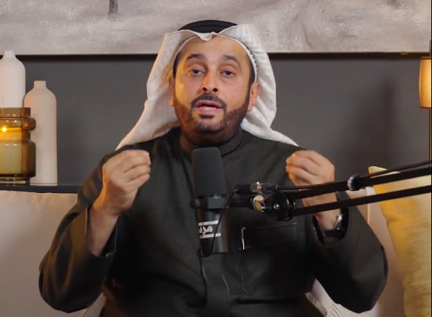 معالج نفسي: اختيار أصدقاء مناسبين يساعد على تجاوز أثر البيئة المضطربة