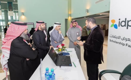 انطلاق فعاليات معرض الابتعاث الأول بجامعة تبوك بمشاركة 7 جامعات عالمية