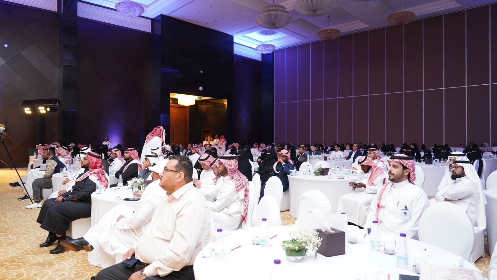 المؤتمر الدولي الثاني لطب حديثي الولادة بتجمع جازان الصحي 