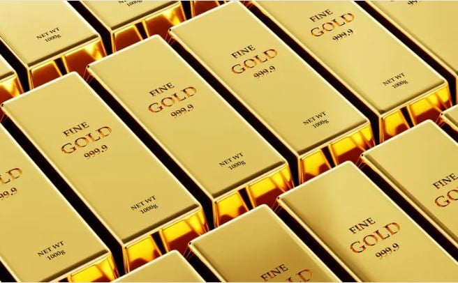 أسعار الذهب تقفز إلى مستوى قياسي جديد