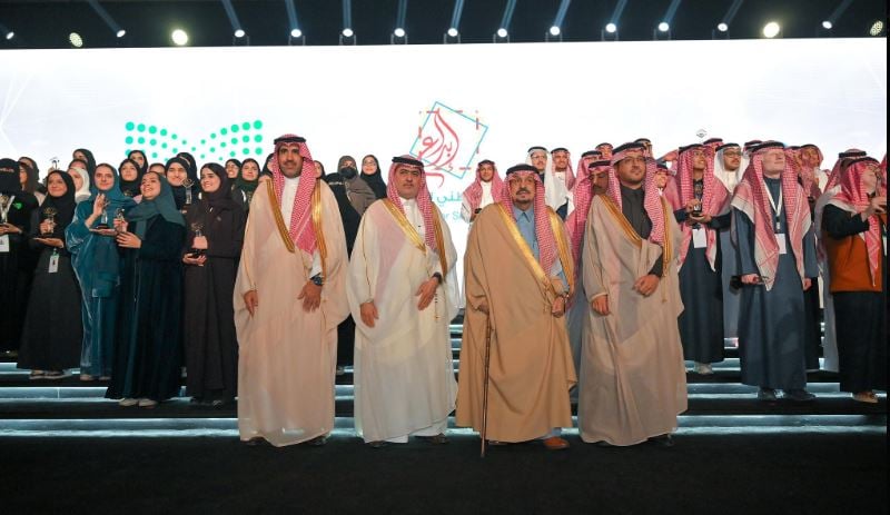 طلاب «تعليم الرياض» يتصدرون جوائز معرض «إبداع 2025» بـ39 جائزة كبرى وخاصة