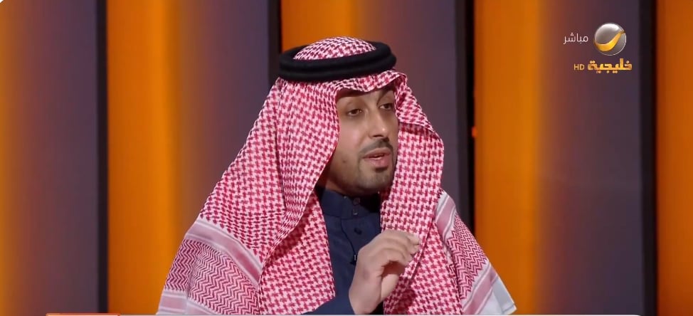 وكيل «الموارد البشرية» يوضح استراتيجية الوزارة في تمكين الموظفين