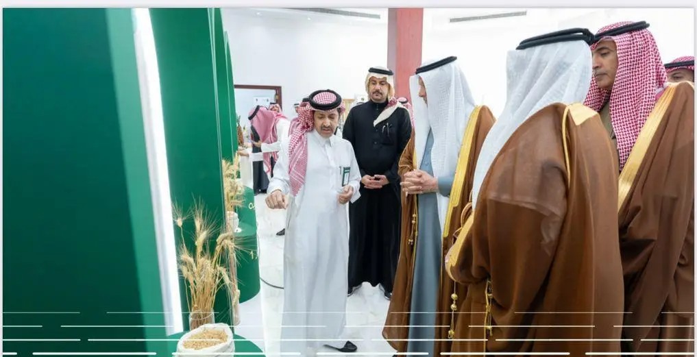 وزير البيئة يُدشِّن 3 أصناف عالية الإنتاجية من القمح تتناسب مع الظروف البيئية للمملكة