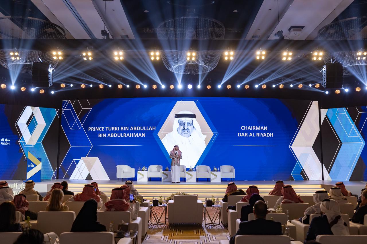 بحضور الأمير تركي آل سعود ووزير التجارة.. «دار الرياض» تحتفل بمرور 50 عامًا على تأسيسها كشركة رائدة في الاستشارات الهندسية وإدارة المشاريع
