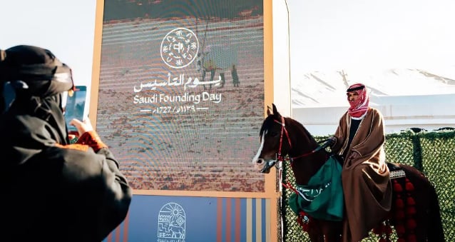 محمية الإمام تركي بن عبدالله الملكية تحتفي بيوم التأسيس بفعاليات ثقافية وتراثية