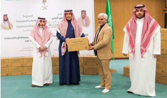 المملكة تقدم التمور لأكثر من 28 ألف مستفيد عبر الملحقيات الدينية بسفارتها في نيبال