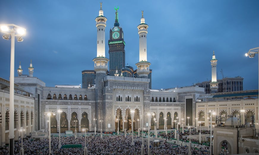 الأمن العام يحث ضيوف الرحمن على الالتزام بالتعليمات لسلامتهم