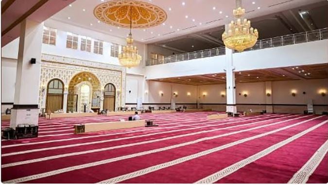 تهيئة الجوامع والمصليات لإقامة صلاة عيد الفطر بمنطقة حائل 
