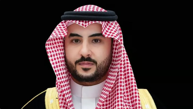 وزير الدفاع ونظيره العراقي يبحثان مستجدات الأحداث بالمنطقة