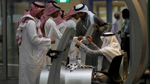 تقرير رؤية السعودية 2030: انخفاض تاريخي في معدل البطالة