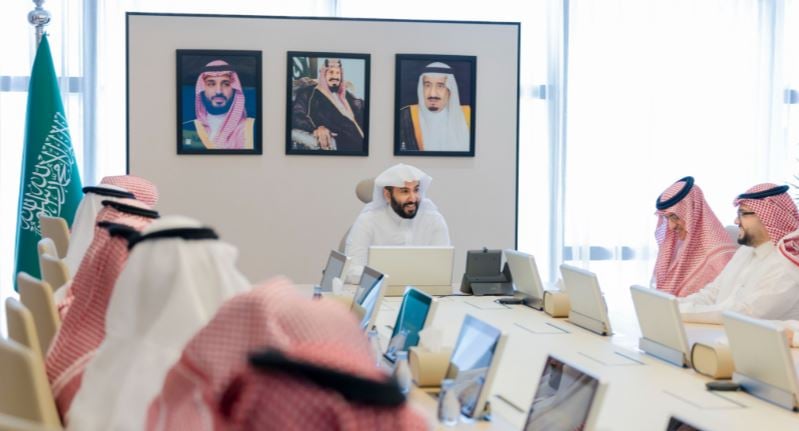 وزير العدل يطلق العقد الموحد لأتعاب المحاماة لتعزيز العدالة الوقائية