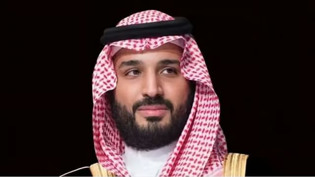 ولي العهد يتلقى اتصالًا من رئيس الوزراء العراقي ويستعرضان العلاقات الثنائية