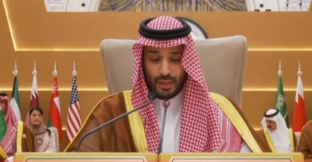 ولي العهد يستقبل القادة المشاركين في القمة «الخليجية _ الأمريكية»