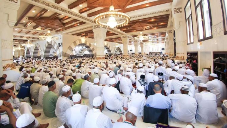 تجاوز عدد المصلين مليونا.. «الشؤون الإسلامية» تقيم صلاة الجمعة في 849 جامعًا ومسجدًا داخل حدود الحرم