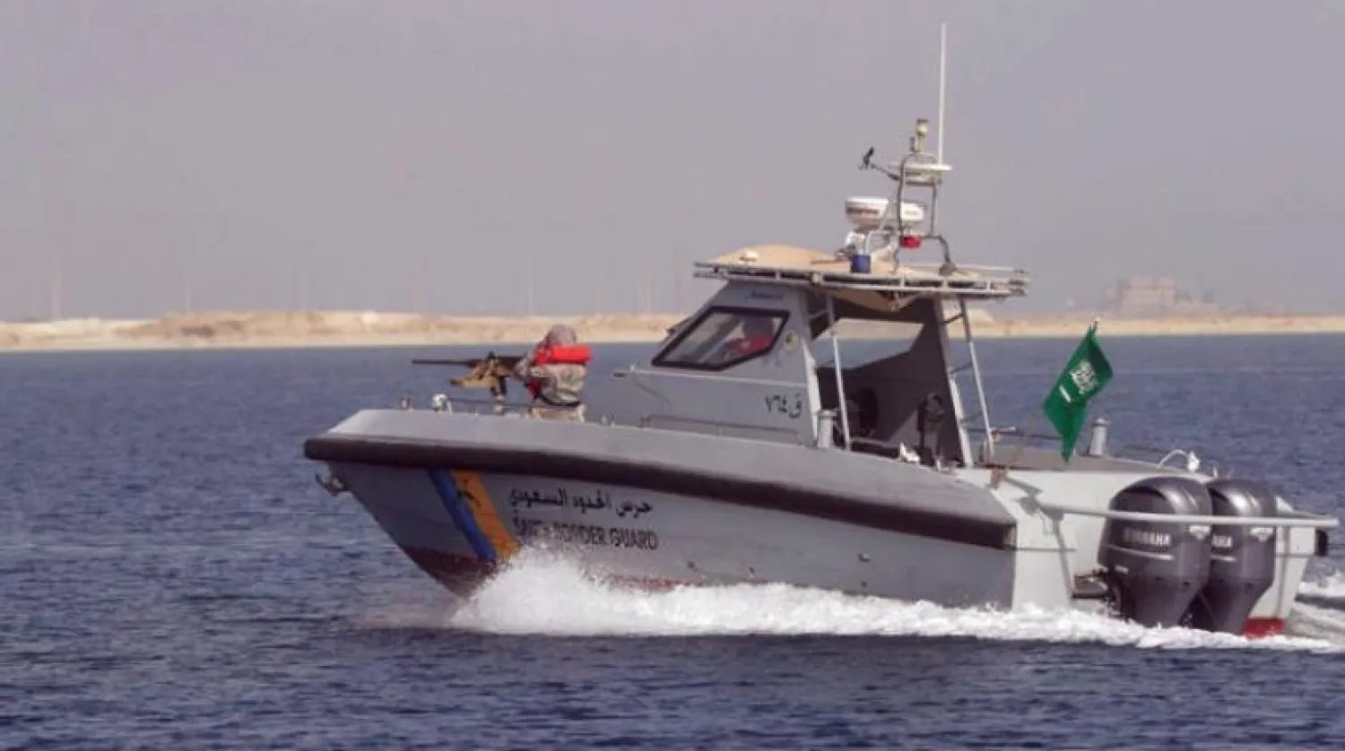حرس الحدود بالمنطقة الشرقية ينقذ طفلًا من الغرق في محافظة الخبر 