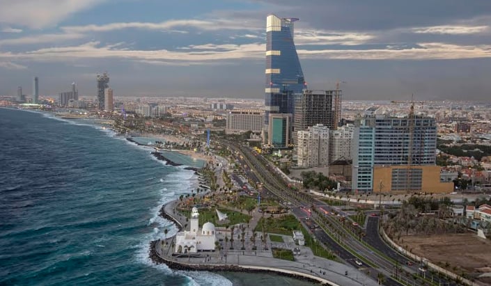 أمانة جدة تستقبل عيد الأضحى بجاهزية المرافق وخطط ميدانية لخدمة الزوار

