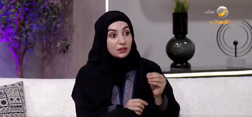 مختصة: الثرثار لا يراعي آداب المجلس ويعاني من اضطراب