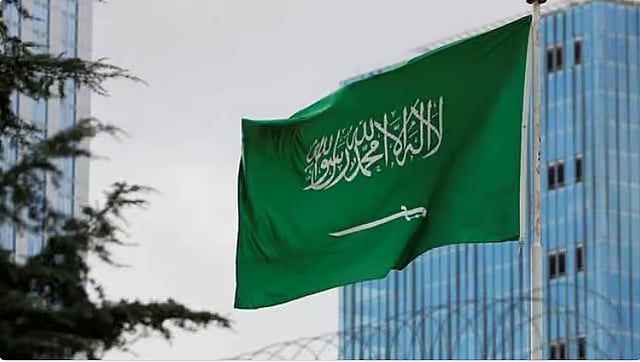 صندوق النقد: القطاعات غير النفطية تقود نمو اقتصاد المملكة