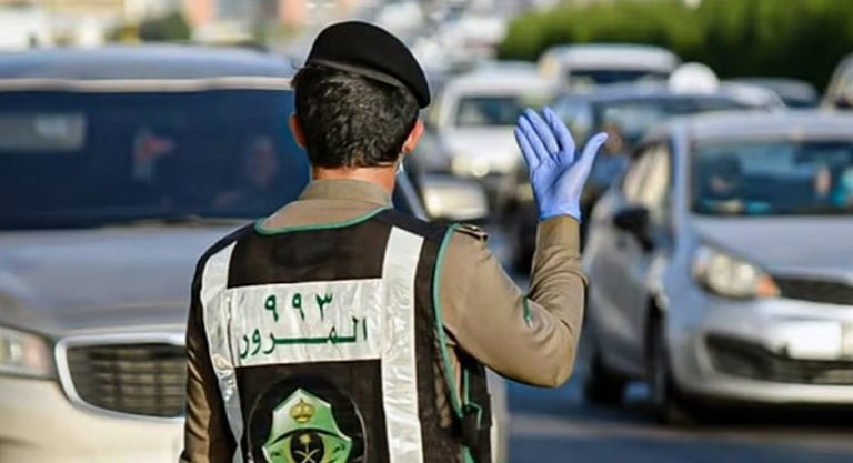 المرور: 3 حالات تستدعي التوقف الفوري عن قيادة المركبة