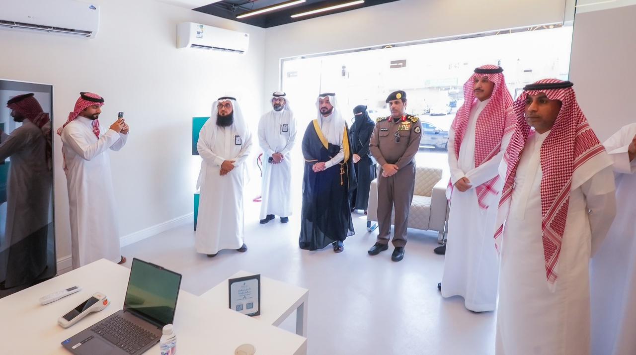 "بر الشرقية" تعزّز حضورها المجتمعي بمكتب خدمي جديد في بقيق يدعم الكفاءة ويقرب الخدمة من المستفيد
