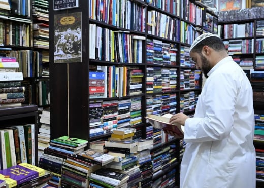 متاجر الكُتب المستعملة تُثري المشهد الثقافي بجدة