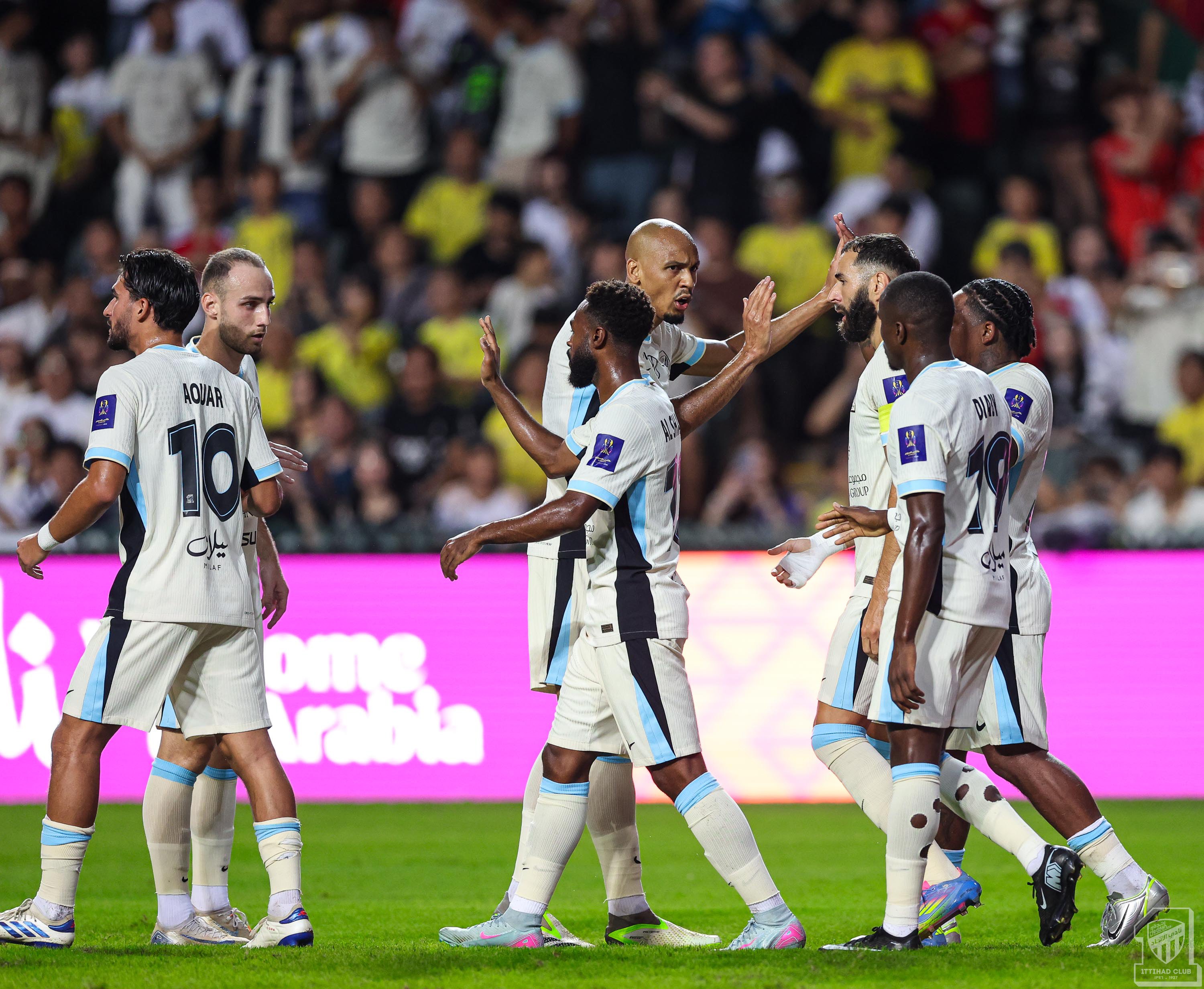 الشوط الأول: تعادل إيجابي بين النصر والاتحاد في السوبر السعودي