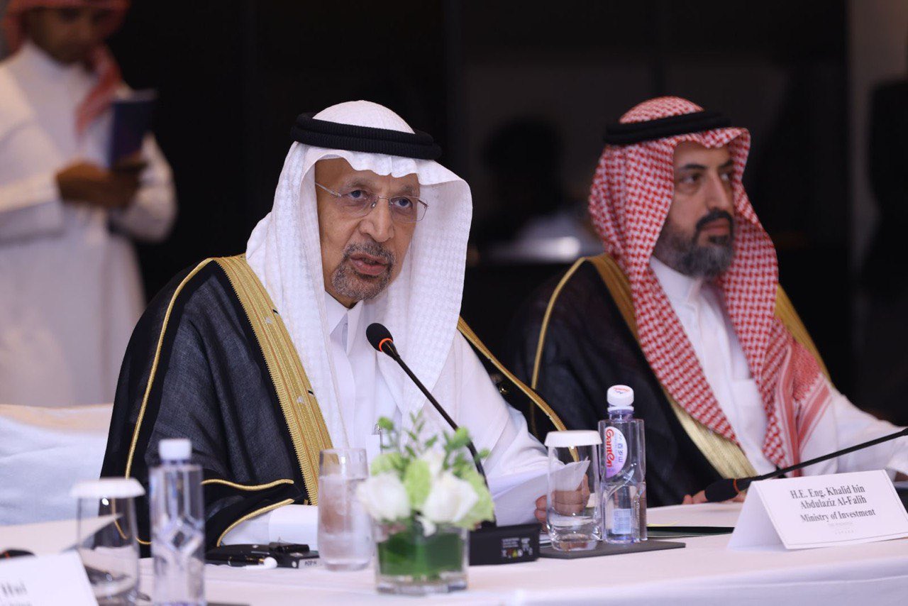 بمشاركة 35 مؤسسة مالية صينية.. وزارة الاستثمار تنظم اجتماع طاولة مستديرة في بكين