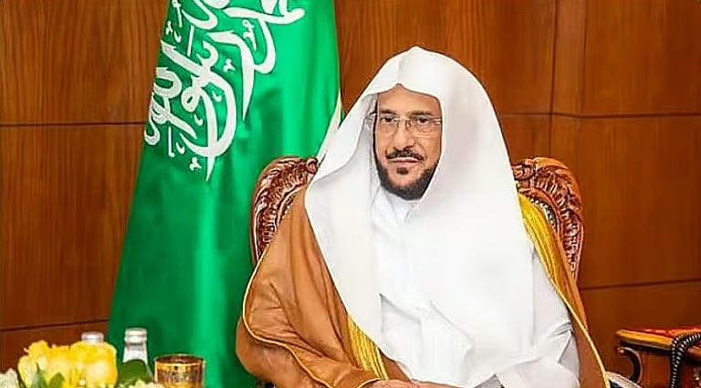 وزير الشؤون الإسلامية يوجه بتخصيص خطبة الجمعة القادمة عن «حقوق كبار السن»