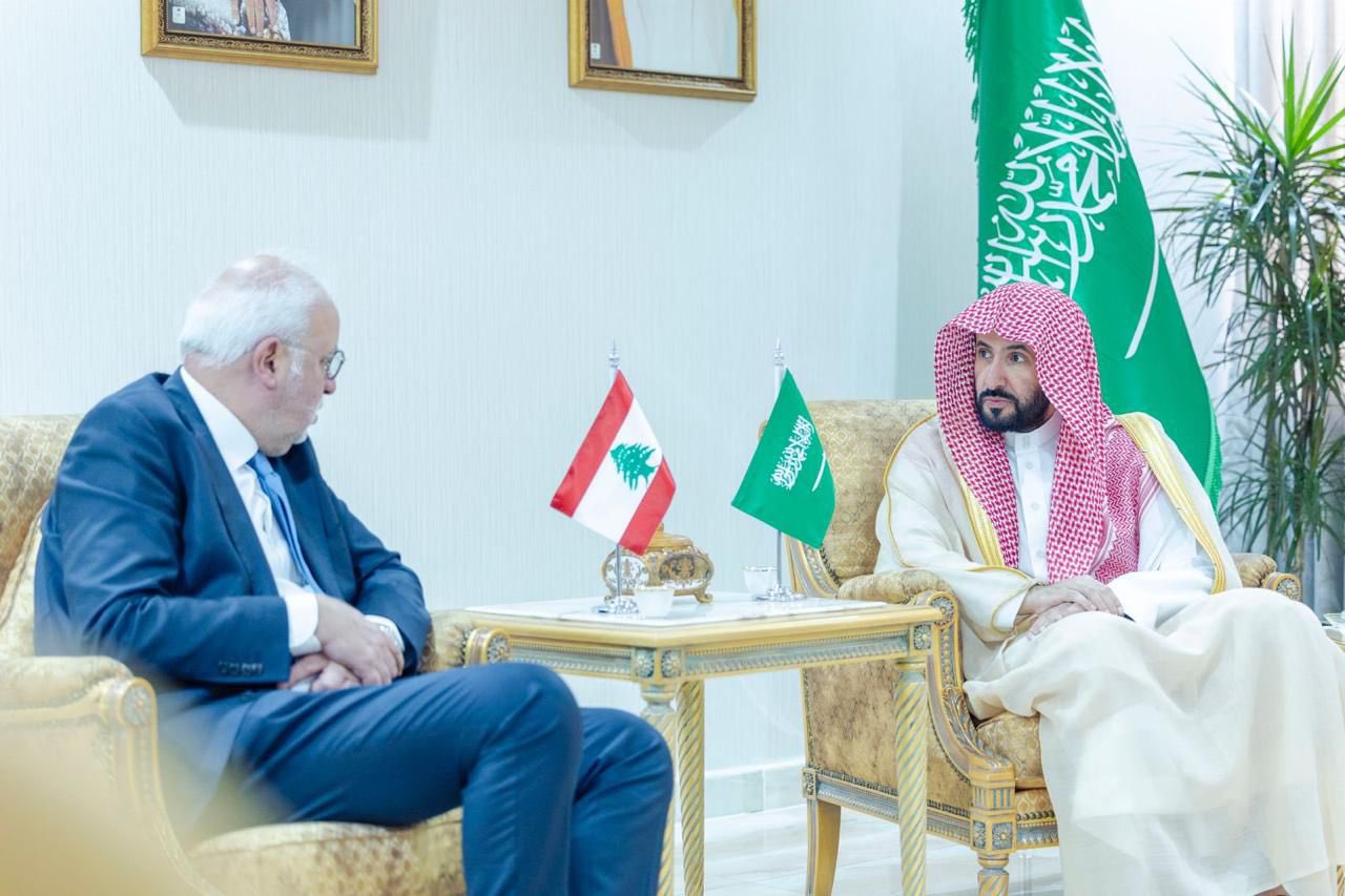 وزير العدل يبحث تعزيز التعاون مع نظيره اللبناني 