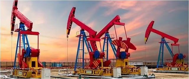  ارتفاع أسعار النفط 1% وخام برنت يسجل 63.60 دولارًا للبرميل