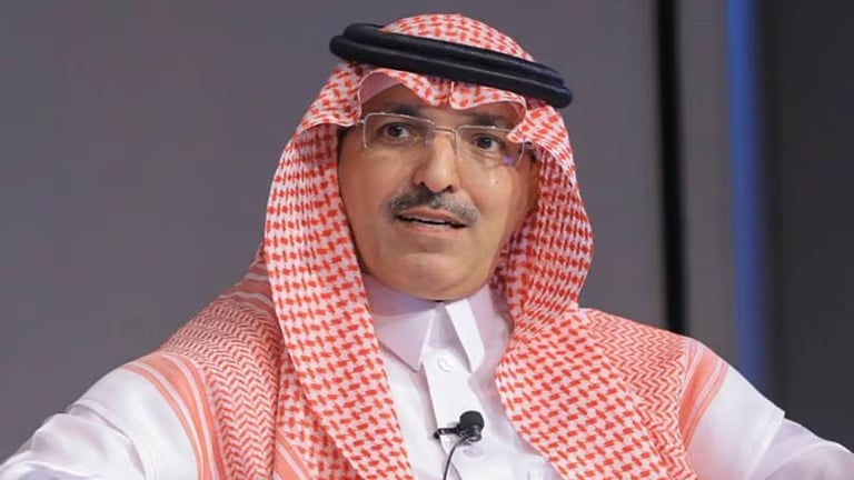 وزير المالية: المملكة تستثمر أكثر من 60 مليار دولار في توسيع شبكة الغاز