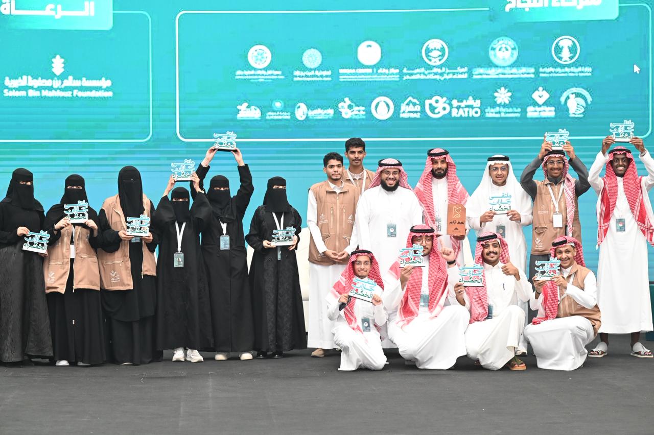 بالصور.. أمانة جازان تنظم "ملتقى جازان الخضراء": مبادرة رائدة لتعزيز الاستدامة ورفع الرقعة النباتية بالمنطقة
