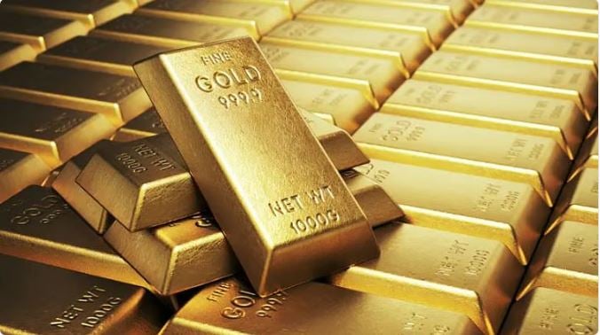الذهب ينتعش من أدنى مستوى في أسبوع.. والأونصة تسجل 3961.85 دولار 