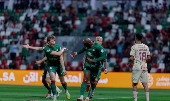 "دوري روشن".. الاتفاق يتخطى الفيحاء بثلاثة أهداف مقابل هدفين