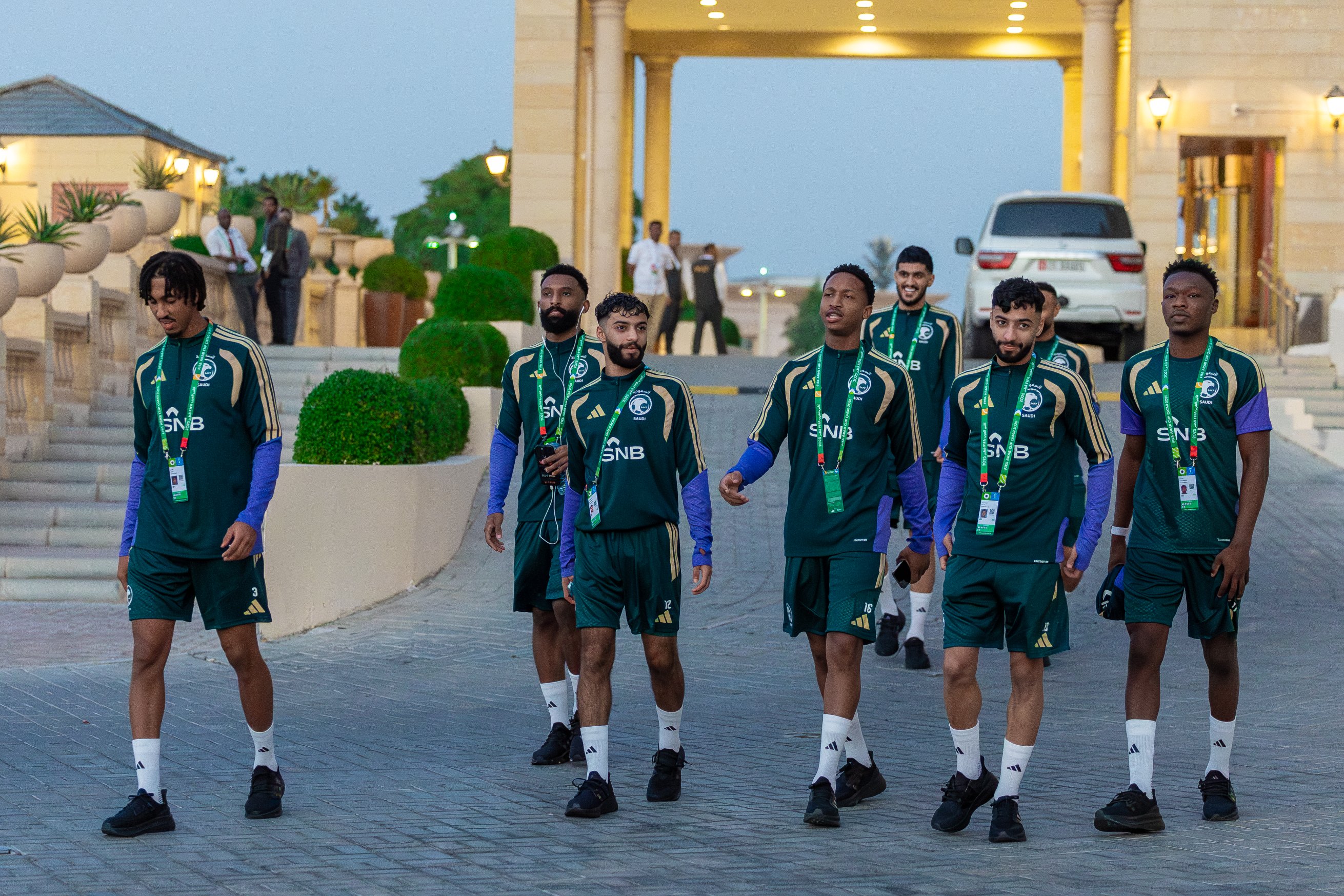 المنتخب الوطني يدشن تدريباته في معسكر الدوحة استعداداً لكأس العرب 2025