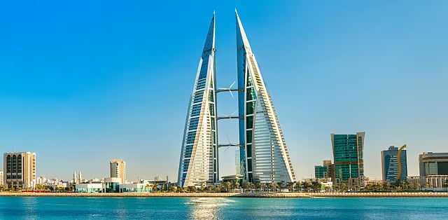 البحرين تُقر قانونًا جديدًا لضرائب دخل الشركات وترفع أسعار الطاقة لتعزيز الاستدامة المالية