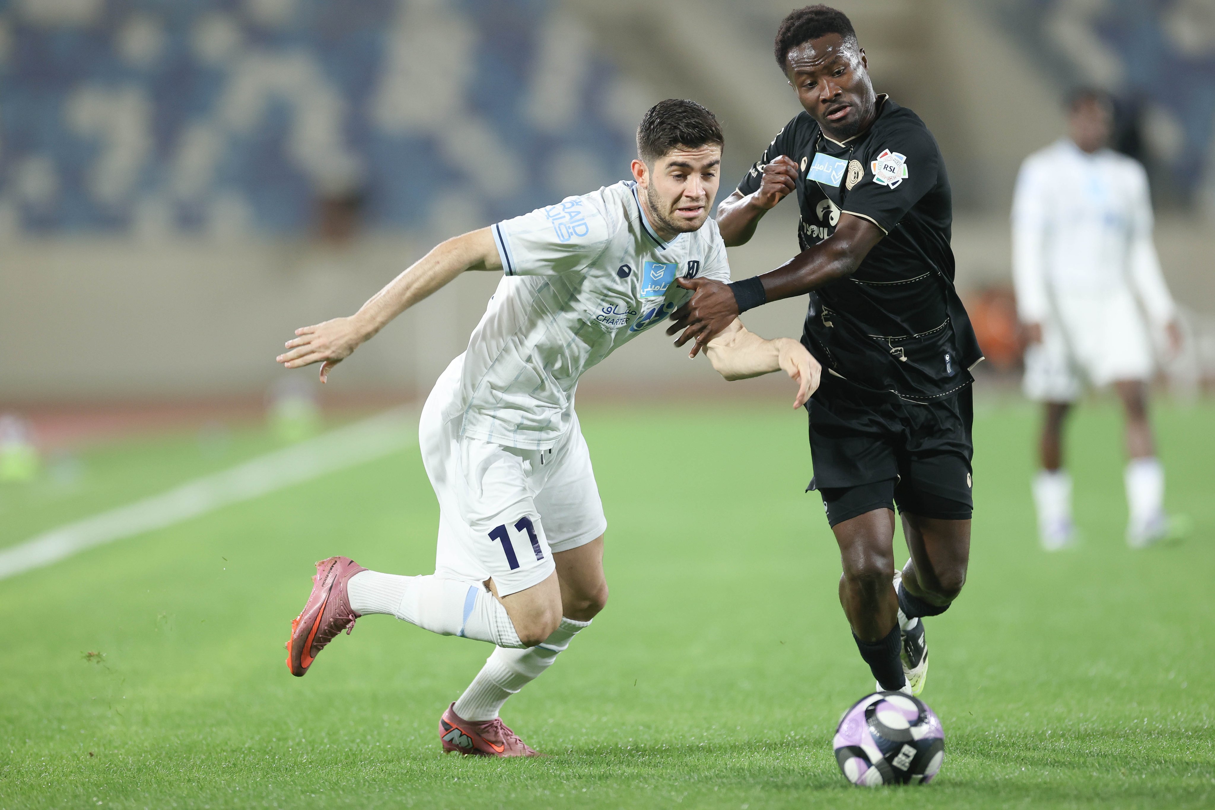 ضمك يتخطى الأخدود بهدف دون رد في "دوري روشن"