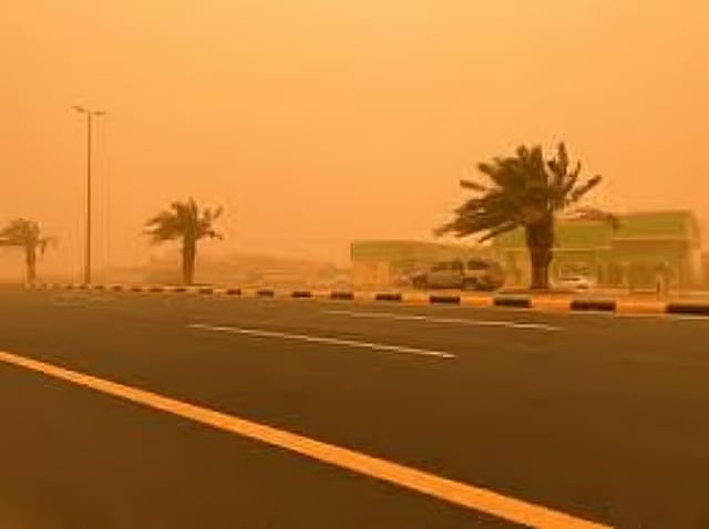 «الأرصاد» ينبه من عوالق ترابية على منطقة نجران