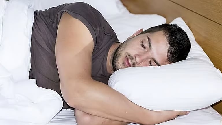 النمر: 4 أعراض لكثرة النوم بالشتاء