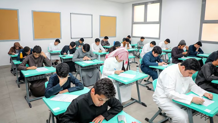 مع انطلاق الفصل الدراسى الثاني 1447.. موعد بداية الحصة الأولى في المدارس