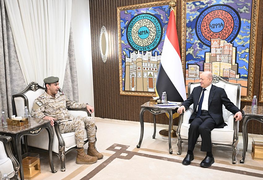 العليمي: نثمن مواقف الأشقاء الأخوية بالمملكة في تحقيق تطلعات الشعب اليمني  