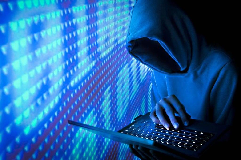 «المرور» توضح طرق الإبلاغ عن الجرائم الإلكترونية