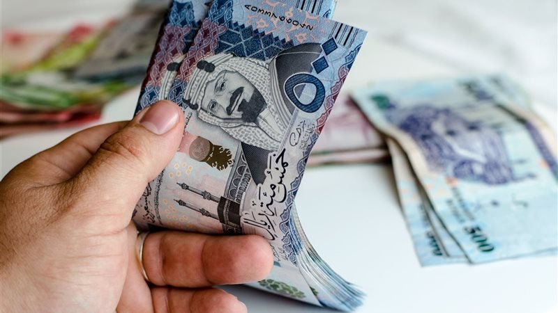 سعر الريال مقابل الدولار والعملات الأجنبية اليوم الخميس 10-8-1447