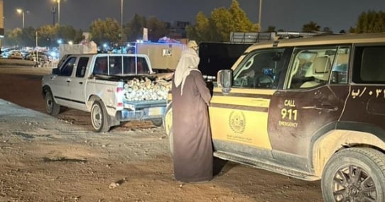 ضبط مواطن لنقله حطبًا محليًا في منطقة الرياض