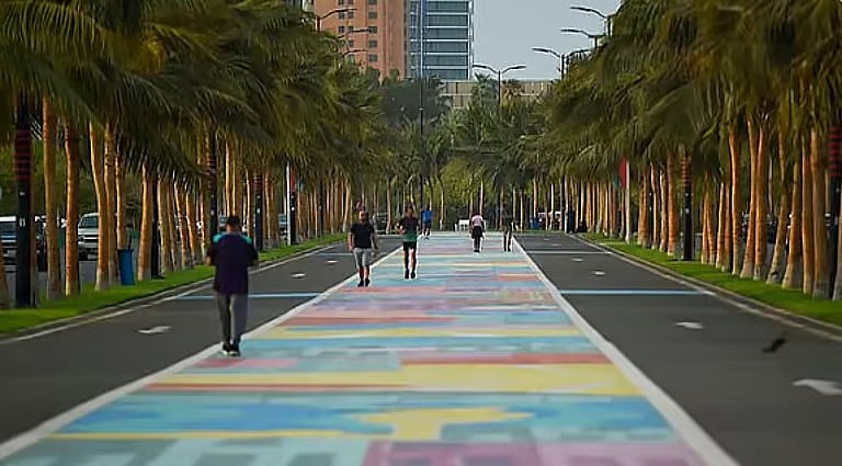 استشاري: المشي 30 دقيقة يوميًا لمدة 5 أيام أسبوعيًا يقي من ارتفاع ضغط الدم