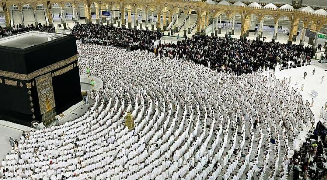 «الشؤون الإسلامية» تهيب المصلين عدم اصطحاب الأطفال غير المميزين الذين لا يدركون حرمة المسجد